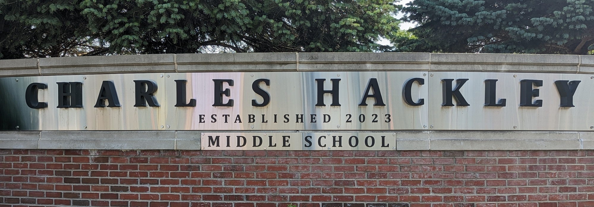 CHMS Sign